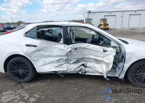 2018 Toyota Camry Se from USA, damaged, VIN 4T1B11HK0JU674964